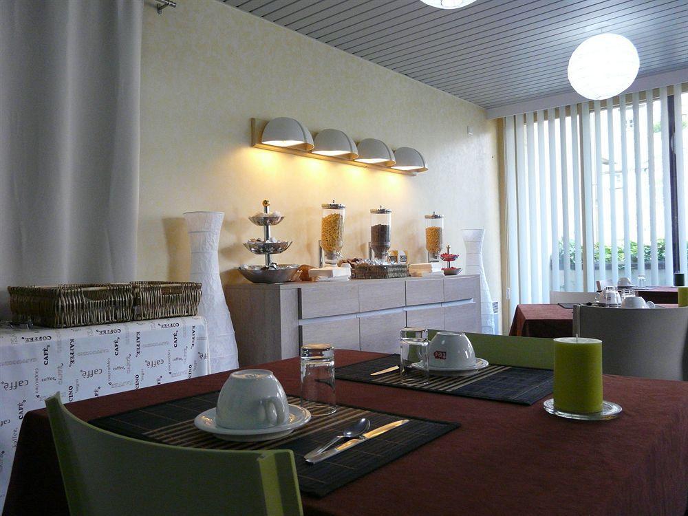 Brit Hotel Du Ban โชดแซกส์ ภายนอก รูปภาพ
