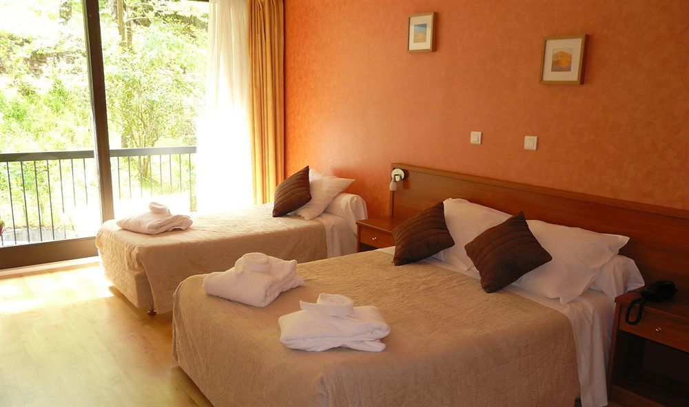Brit Hotel Du Ban โชดแซกส์ ภายนอก รูปภาพ