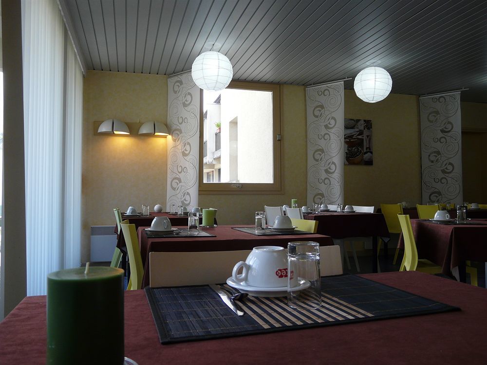 Brit Hotel Du Ban โชดแซกส์ ภายนอก รูปภาพ