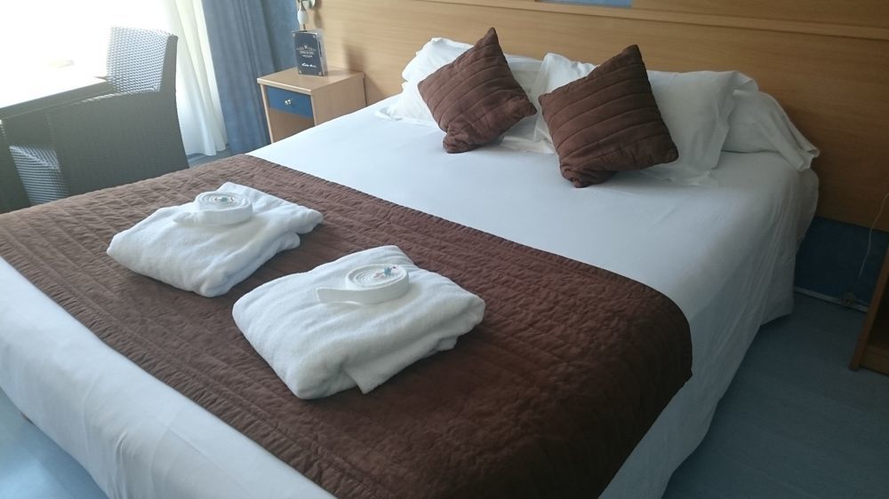 Brit Hotel Du Ban โชดแซกส์ ภายนอก รูปภาพ