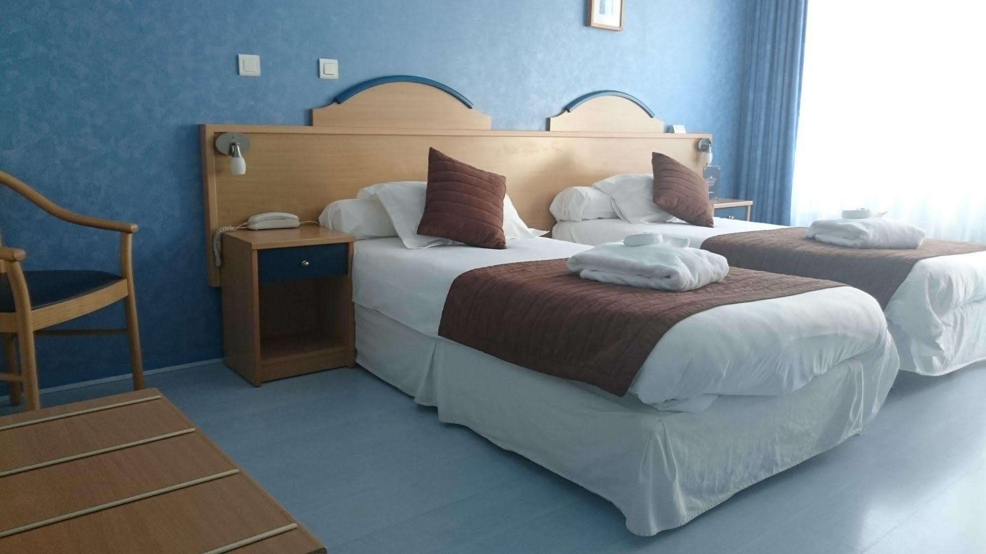 Brit Hotel Du Ban โชดแซกส์ ภายนอก รูปภาพ