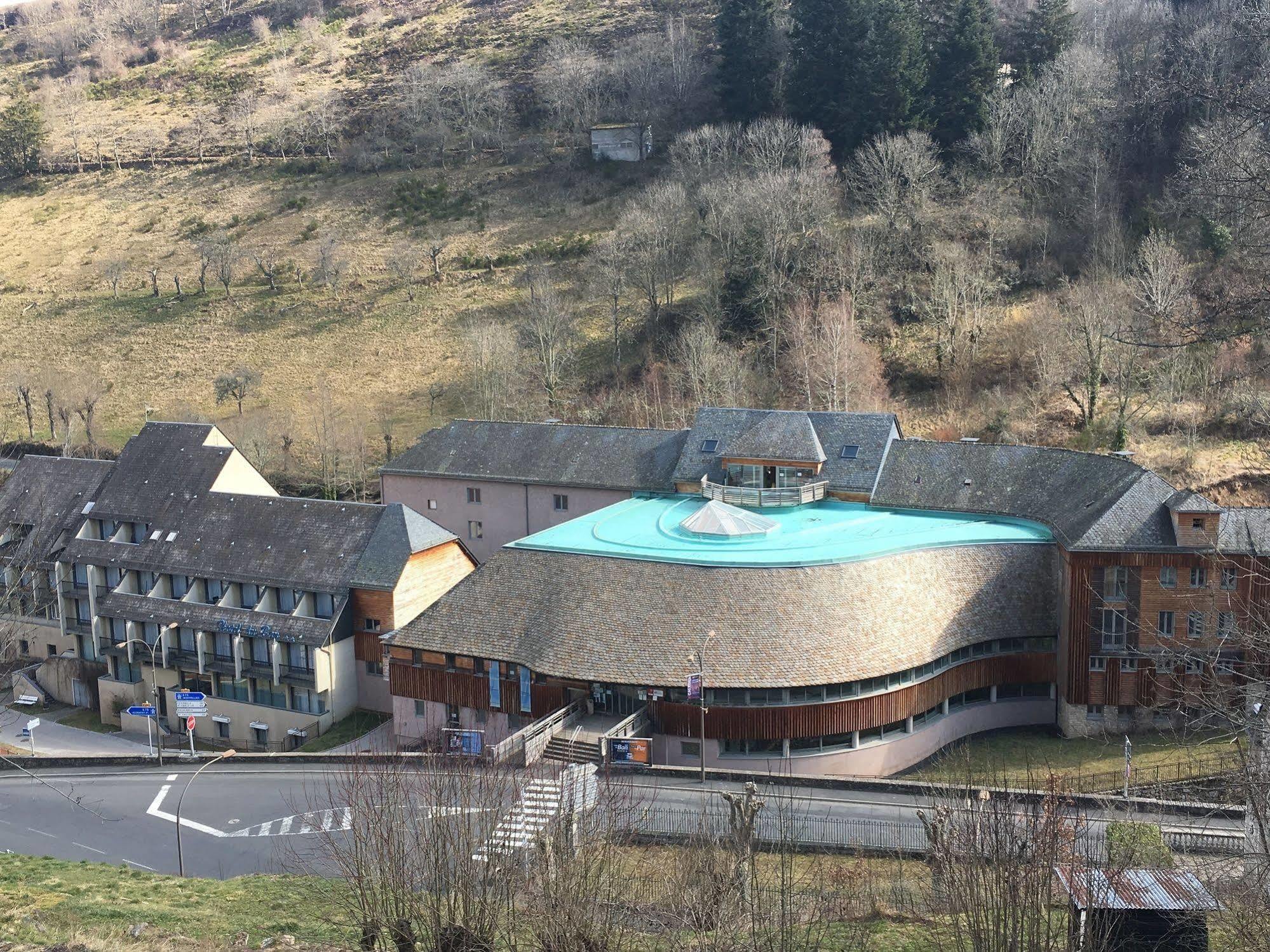 Brit Hotel Du Ban โชดแซกส์ ภายนอก รูปภาพ